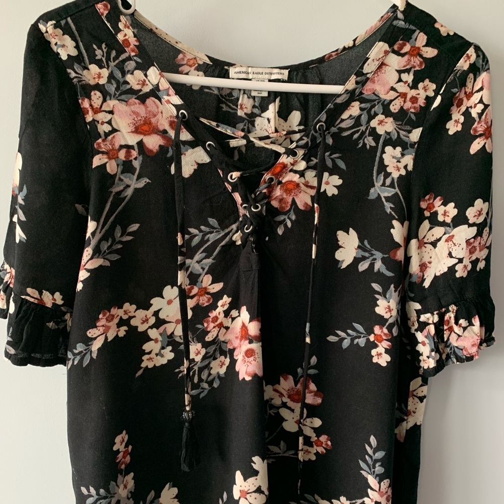 American eagle blouse